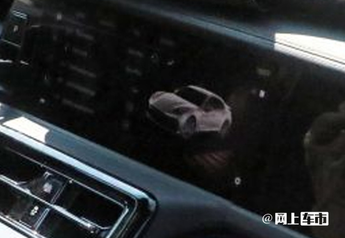 保时捷全新Panamera实车提前曝光今晚全球首发-图7