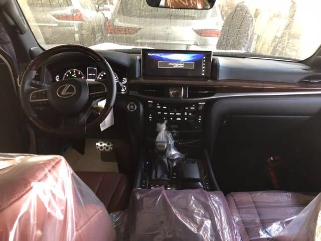 雷克萨斯LX570S运动 多地形越野技术领先-图7