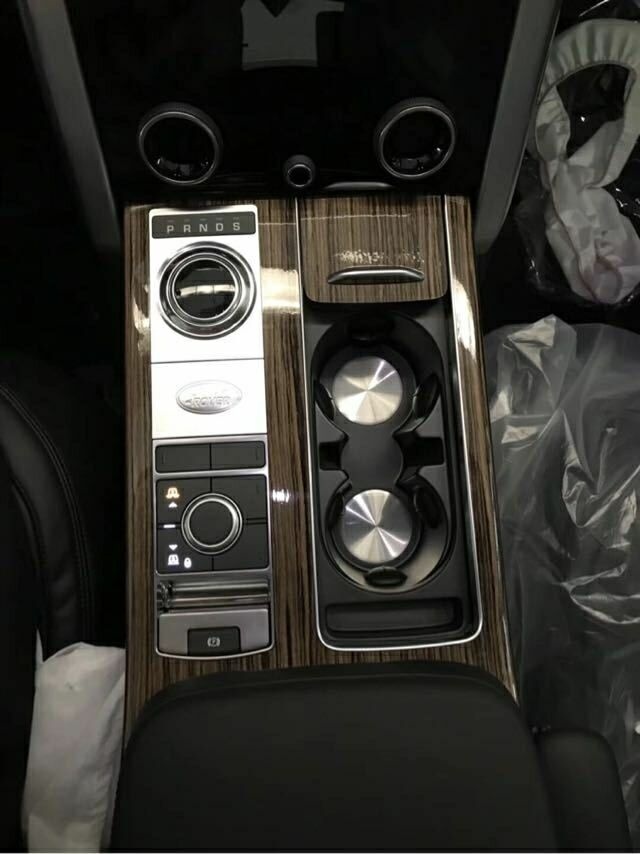 18款路虎揽胜行政3.0 强悍HSE版碾压同级-图6