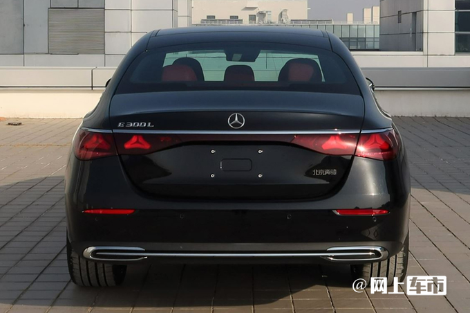 奔驰全新国产E级10月16日亮相 最快月底上市-图5