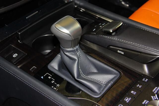 18款雷克萨斯LX570 多地形8座凌志清仓甩-图10