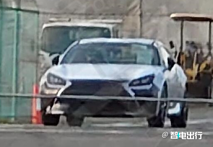 丰田86换标雷克萨斯新跑车曝光进口卖40万-图2