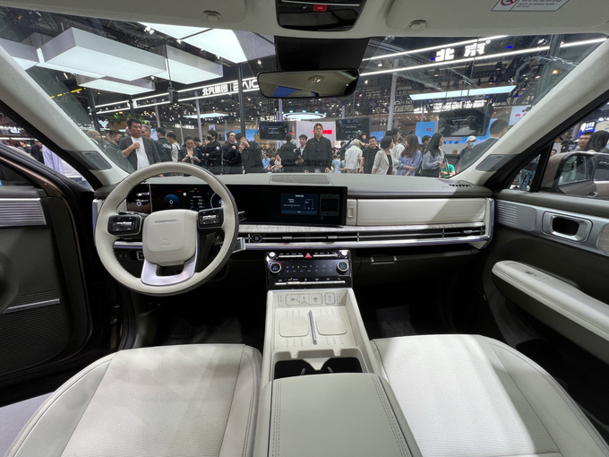 2024北京车展全新现代胜达实拍体验硬朗与温馨的完美组合-图10