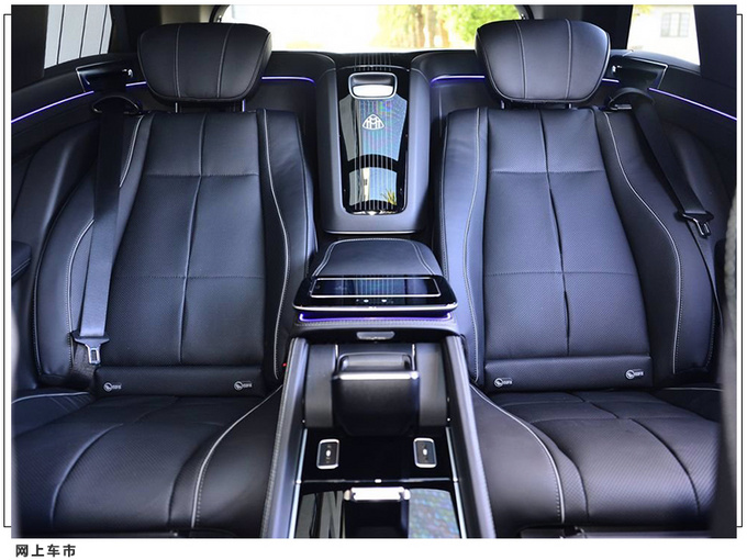奔驰最新旗舰SUV实拍4.0T双增压/后排带按摩座椅-图10
