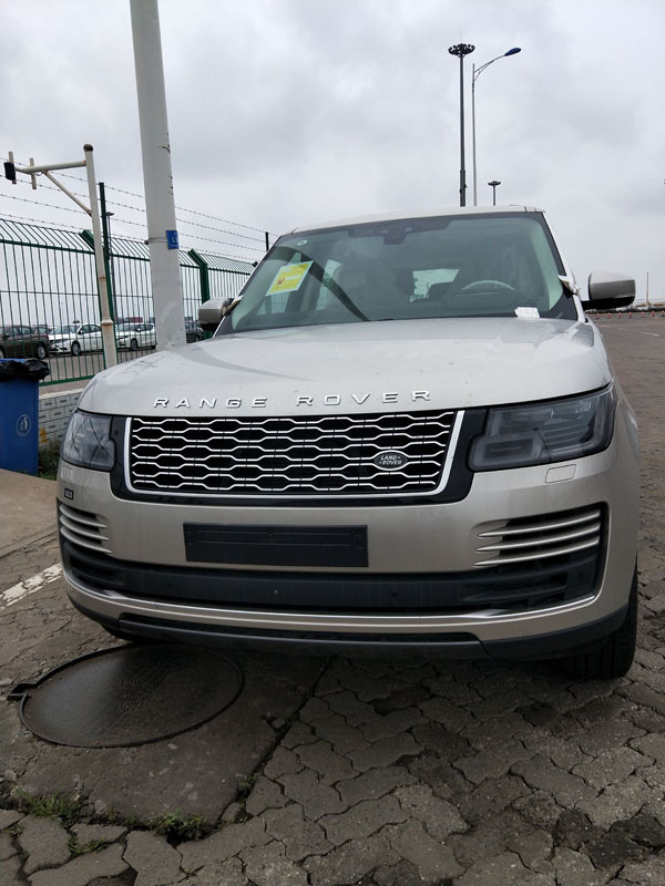 18款路虎揽胜行政手续全 Vogue加长巨惠-图4