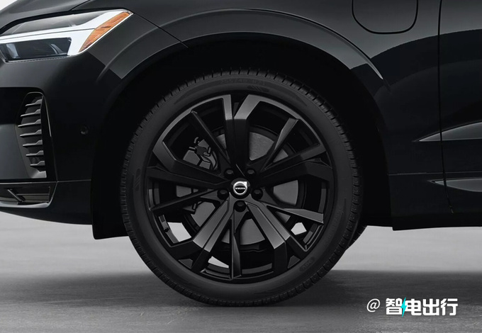 沃尔沃XC60新车型曝光增黑化套件/比宝马X3好看-图4