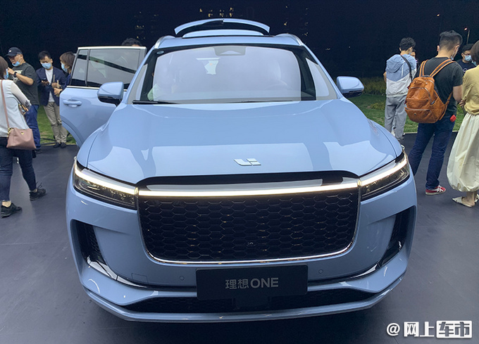 最高涨2万新款理想ONE正式上市 售价33.8万起-图1