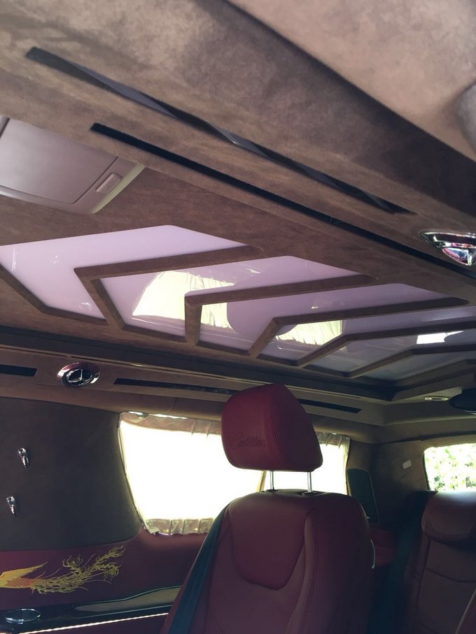 2016款凯迪拉克凯雷德 豪华总裁版138万-图12