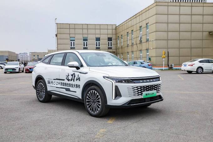 刀山测试遭遇假车质疑瑶光C-DM立马直播解剖自己-图4