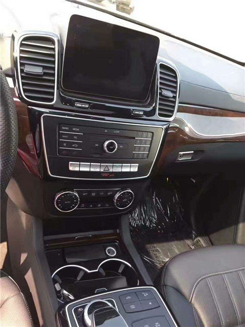 18新款奔驰GLS450美规配置 五一限时特惠-图5
