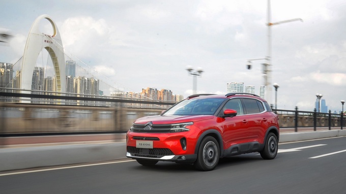 法系SUV新秀天逸BEYOND面对RAV4到底怂不怂-图16