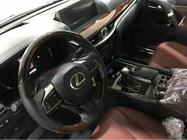 雷克萨斯LX570限量版 名品越野优惠活动-图4