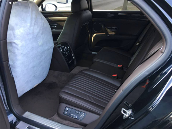 18款宾利飞驰V8S极罕颜色 港口特卖专场-图11