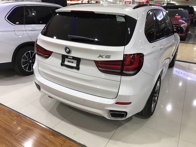 18款宝马X5M运动版 大豪华包裸利价直销-图4