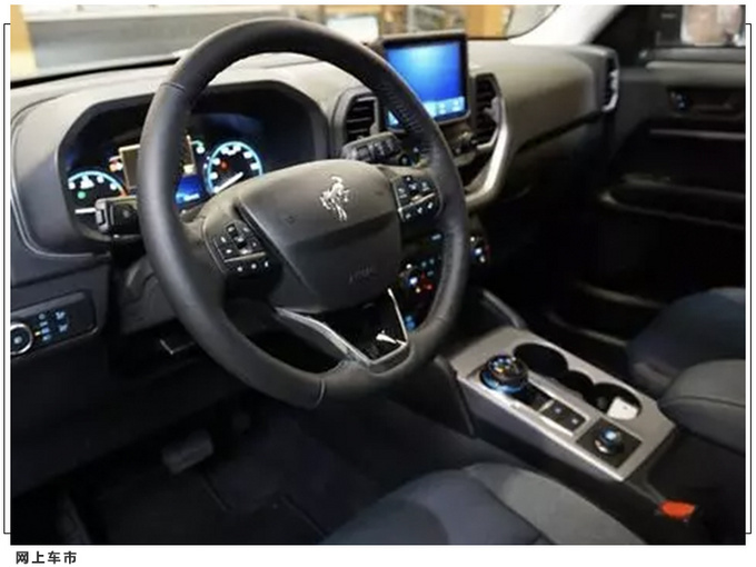 福特全新SUV实拍 搭2.0T+四驱/双色车身造型方正-图5
