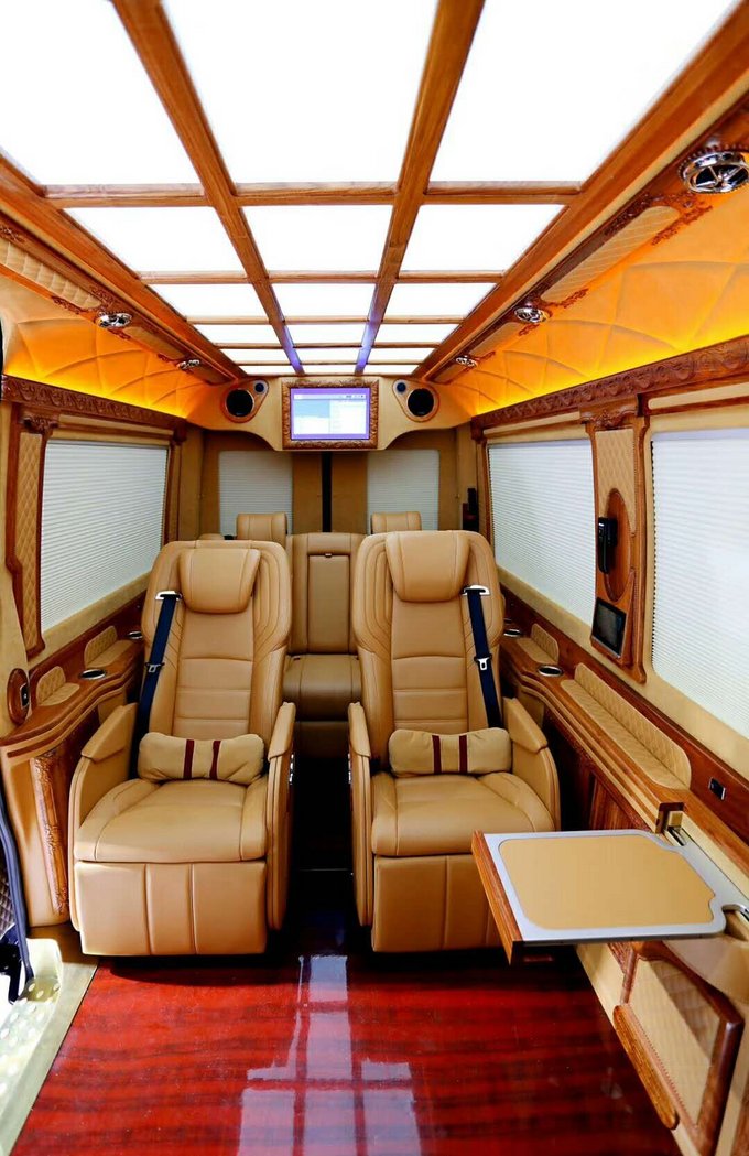 进口奔驰斯宾特顶级商务 陆上公务舱降价-图9