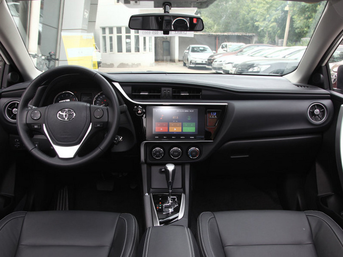 10万买经济省油家用轿车 看看这三款车怎么样-图4