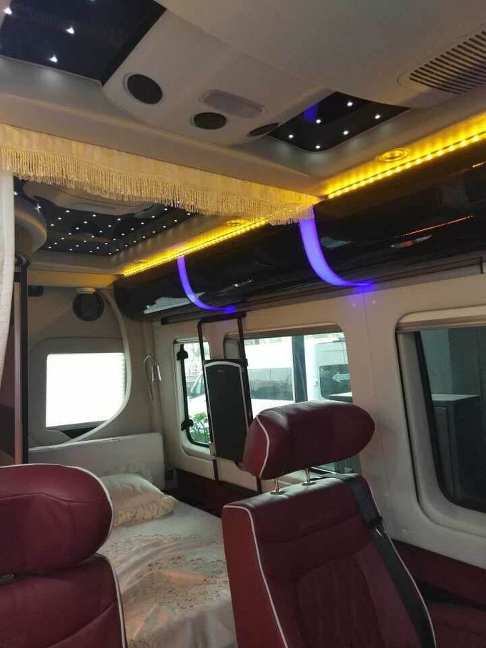 奔驰斯宾特商务房车 豪华空间设备齐图赏-图7
