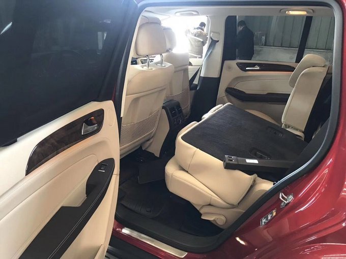 2018款奔驰GLS450 国际越野品牌舒适度高-图7