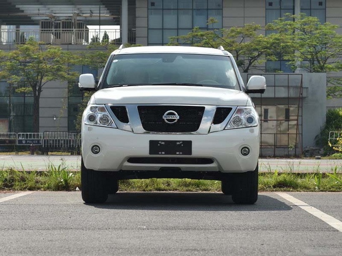 18款中东日产途乐4.0L 越野动力性能出色-图1