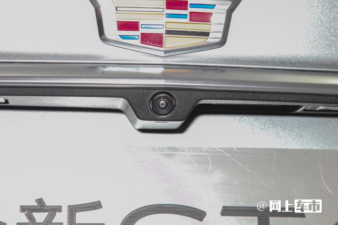 凯迪拉克GT4售XX-XX万元标配33英寸9K曲面屏-图11