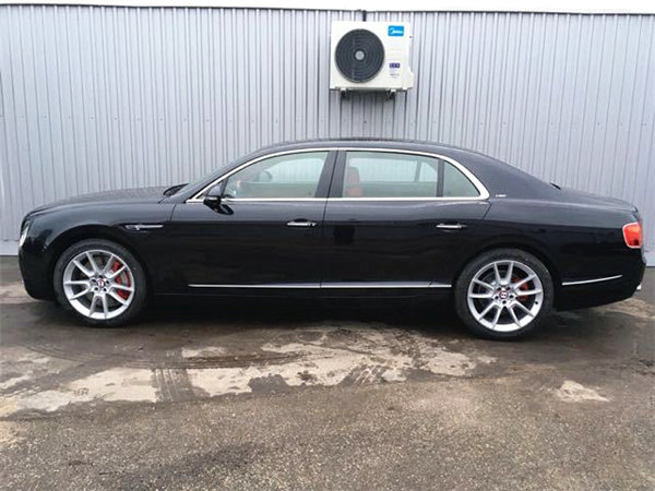 全新一代宾利飞驰V8S 富贵人群首选爱车-图3