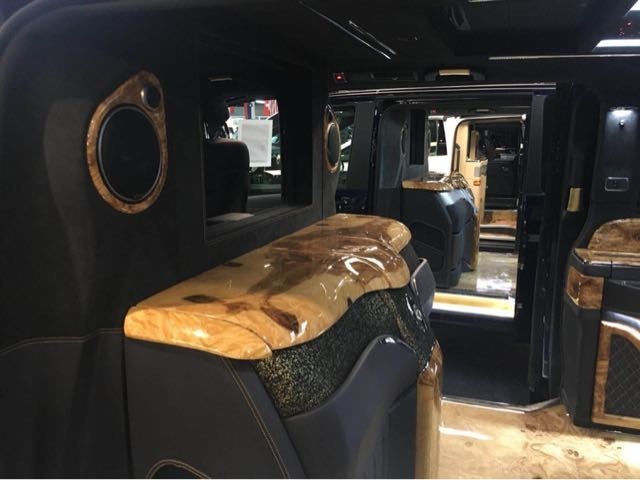 解读奔驰V250加长加高版 内饰奢华高清图-图7