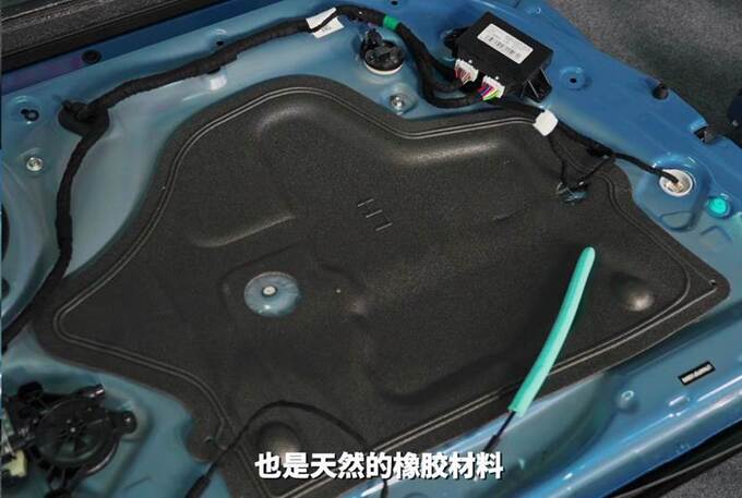 新红旗HS5经历的一拆到底揭开了中国豪华汽车的真面貌-图10