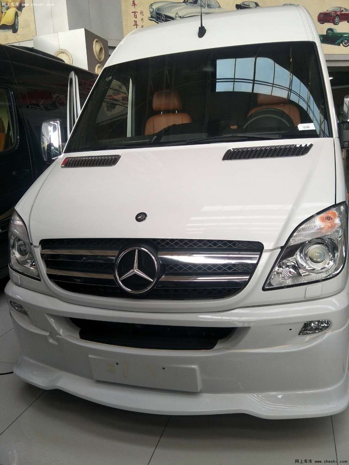 奔驰斯宾特颜值担当 高端商务加饰不加价-图1