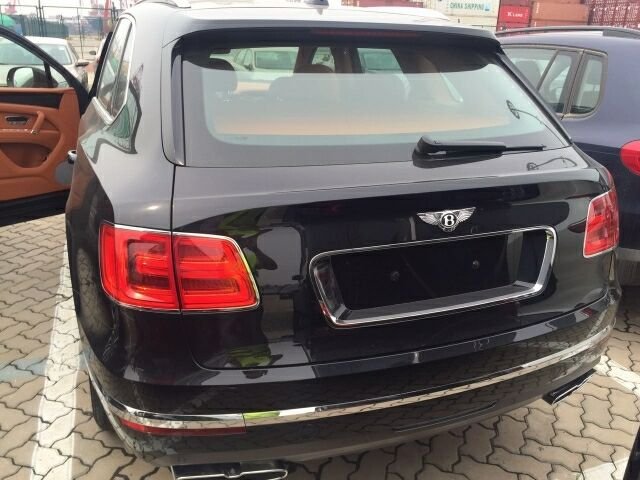 18款宾利添越4.0柴油 出类拔萃超凡性能-图12