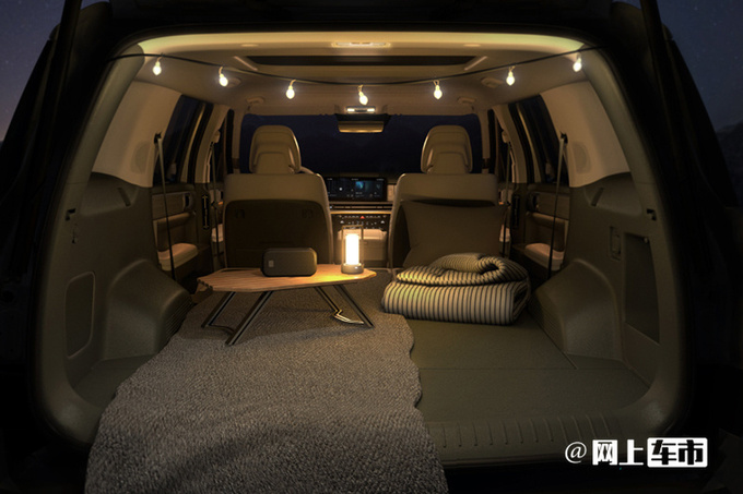 现代第五代胜达首发外观大改 搭一体式双联屏-图8