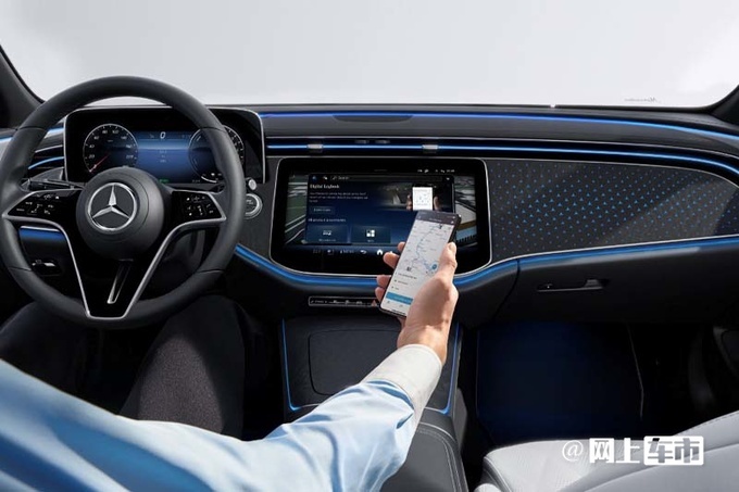 奔驰全新国产E级10月16日亮相 最快月底上市-图9