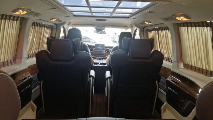 2018款奔驰V250加长版 豪华内舱值得期待-图8