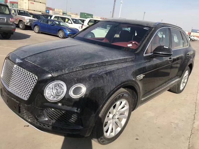 18款汽油宾利添越定制版 奢侈SUV诚信价-图1