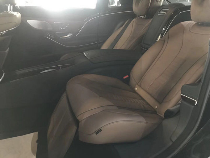 2018款奔驰迈巴赫S560 奢华豪驾拥抱驰骋-图9