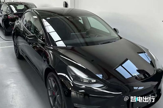最高省1.8万特斯拉Model3优惠清库 新款三季度发布-图1