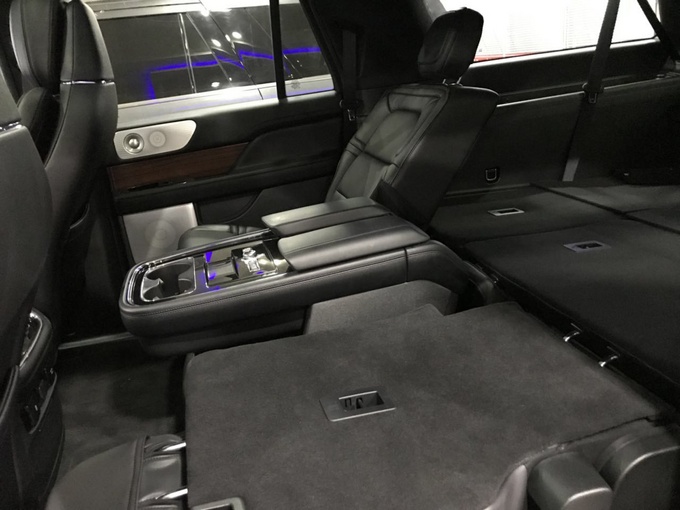 18款林肯领航员长轴版 3.5T现车福利加倍-图10