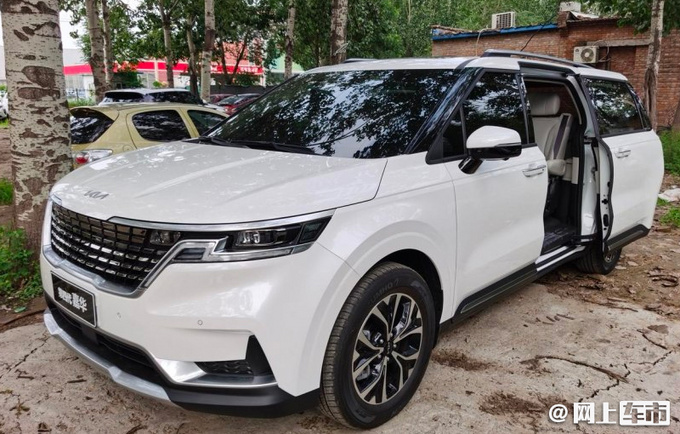 起亚国产嘉华9月上市 尺寸比别克GL8大 搭2.0T+8AT-图1