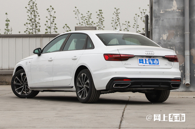 奥迪新A4L配置曝光增RS版车型 预计32.18万起售-图3