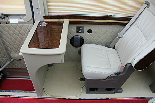 丰田考斯特分期办理 舒适改装版航空座椅-图7