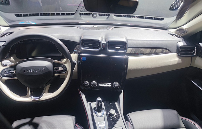 领克新款02正式上市-增2.0T入门版 售XX.XX万起-图5