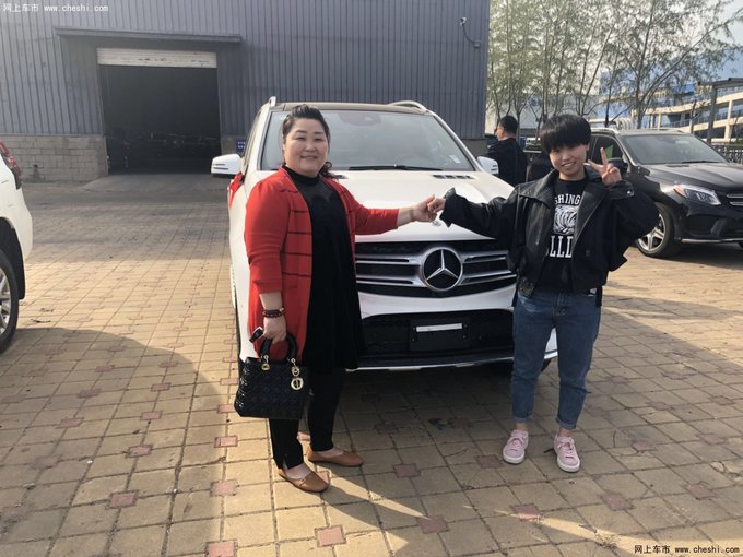 顶级奔驰GLE400配置全 18款加版82.88万-图1