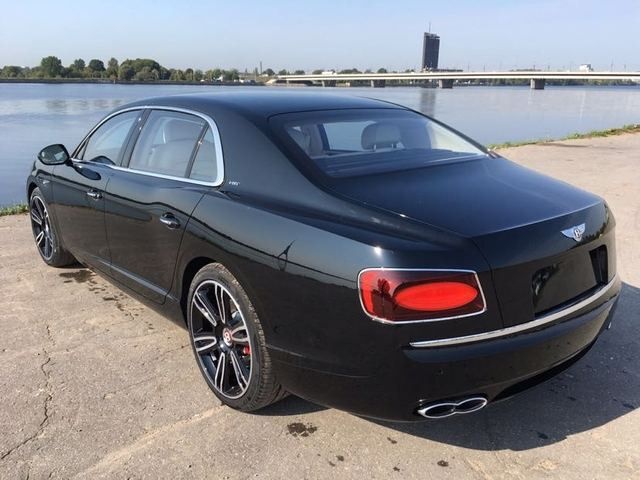 宾利飞驰4.0T四座/五座 现车配置多选择-图7