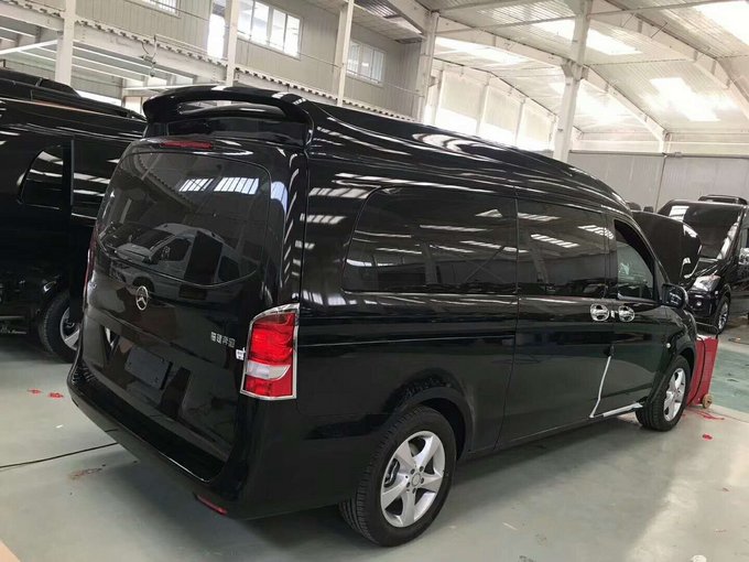 18款奔驰斯宾特 领导商务人开会同款座驾-图3