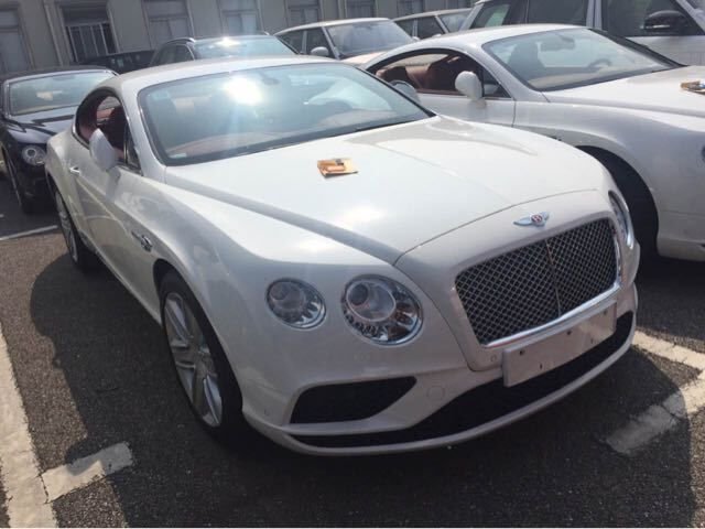 18款宾利飞驰降关税 出众外型超高回头率-图2