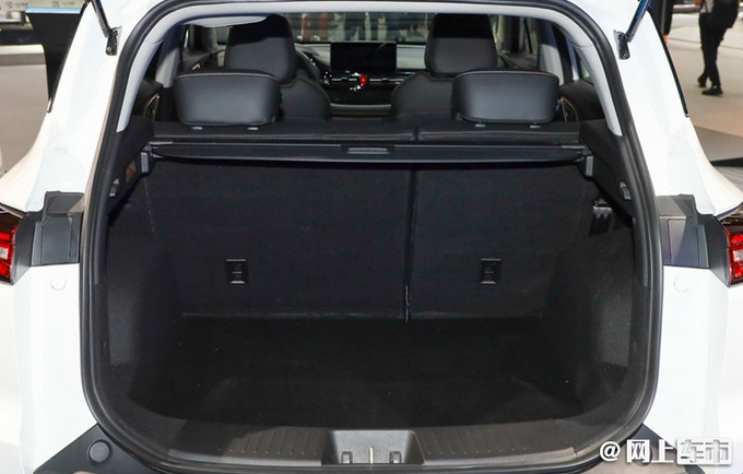 江淮思皓E40X正式上市 售价XX.XX万起 续航502km-图11