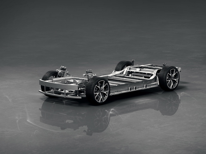 最高续航905km 3.7s破百 标配空气悬架 星纪元ES比预售降2万上市-图7