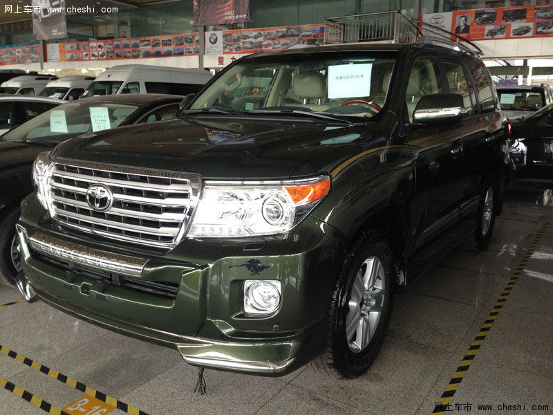 丰田兰德酷路泽5700 14款中东版原装高配