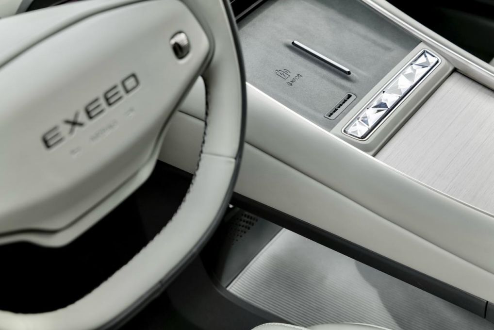 中国品牌豪华电动车全面崛起 挑战BBA传统燃油车豪华阵营-图6