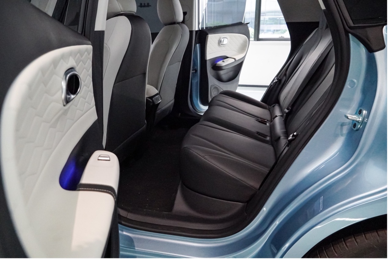 加入国民纯电小车之争 东风纳米01正式亮相-图24